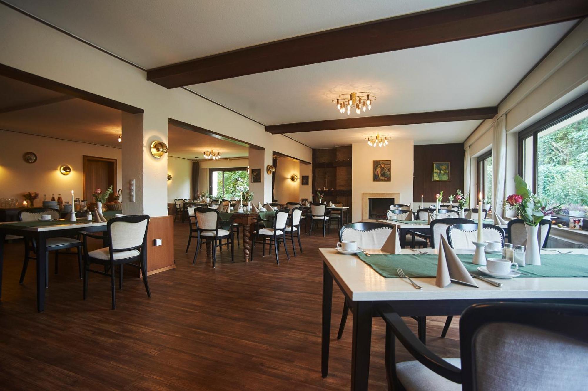 Hotel Restaurant Waldschloesschen Lienen Bagian luar foto
