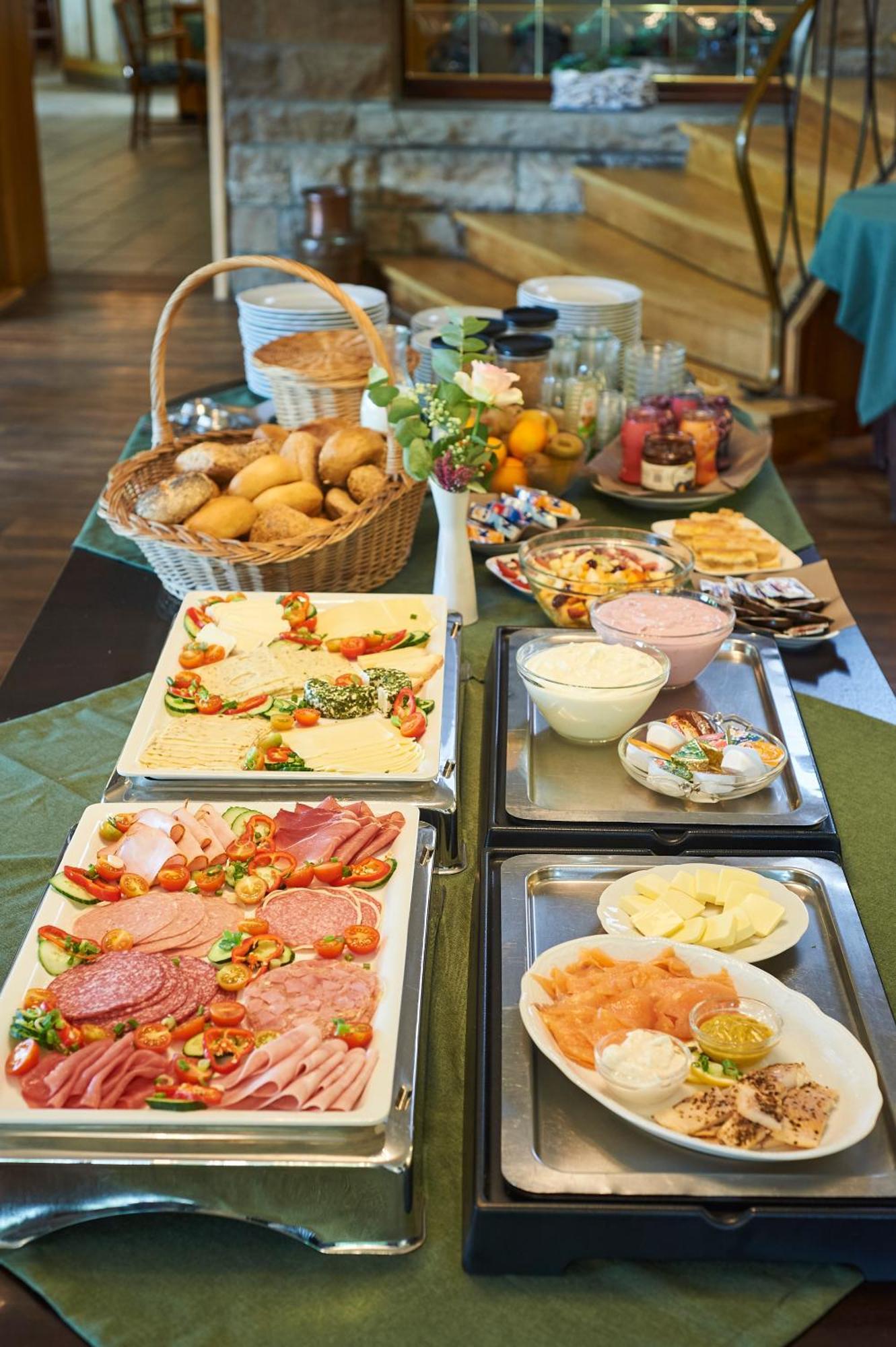Hotel Restaurant Waldschloesschen Lienen Bagian luar foto
