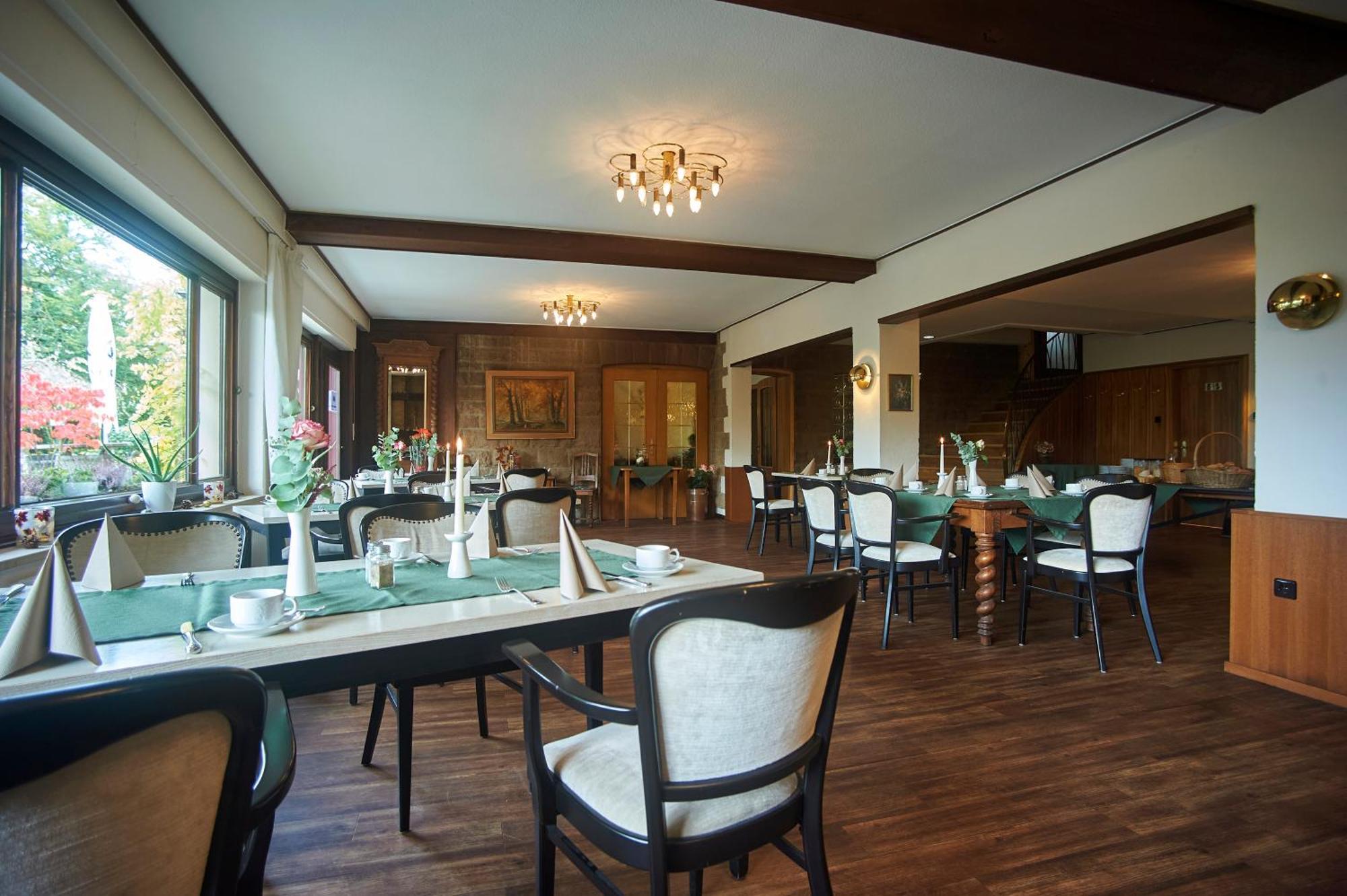 Hotel Restaurant Waldschloesschen Lienen Bagian luar foto